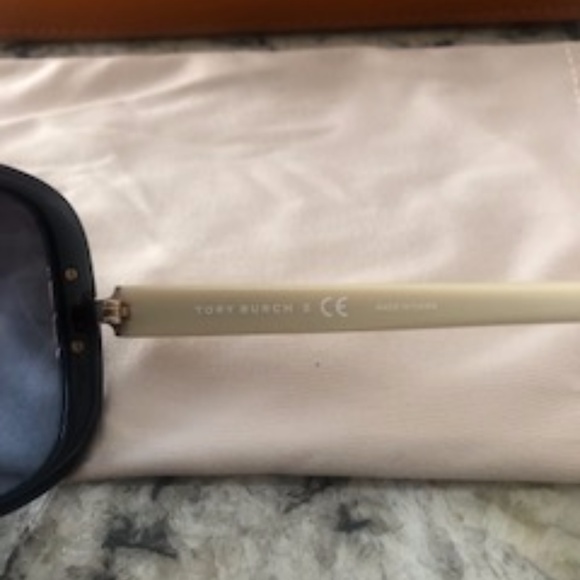 Tory Burch Women\'s Sunglasses